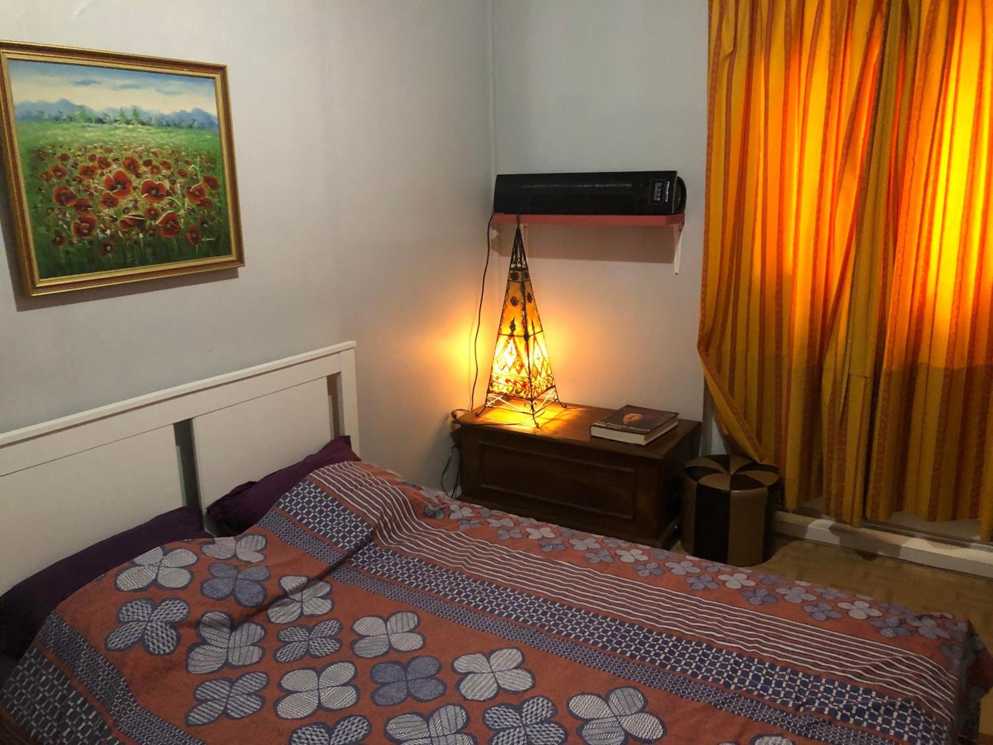 Guesthouse Familial Pour 2,3,4 Personnes De 44M2- Accessible Handic -Rez De Chaussee-Vues Sur Rue Et Patio Prive - Sejour, Chambre Separee-Cuisine,Salle De Bain,Lit Double Et Canape-Lit 2Pers-Entree De La Rue Berzelius-5 Minutes Du Metro Brochant-Lig Paris Extérieur photo